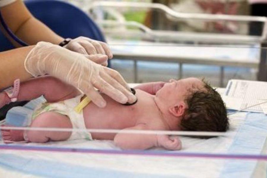 Défaut septal auriculaire, bébé, maladie cardiaque, cardiologie, clinique anadolu, anadolu center, turquie, clinique turque